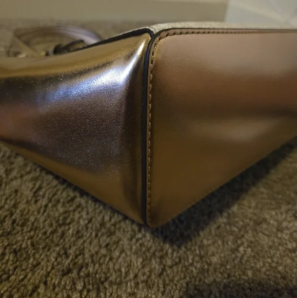 NWT Michael Kors Charlotte Signature Logo Metallic Tote Bag - Picture 9 of 10